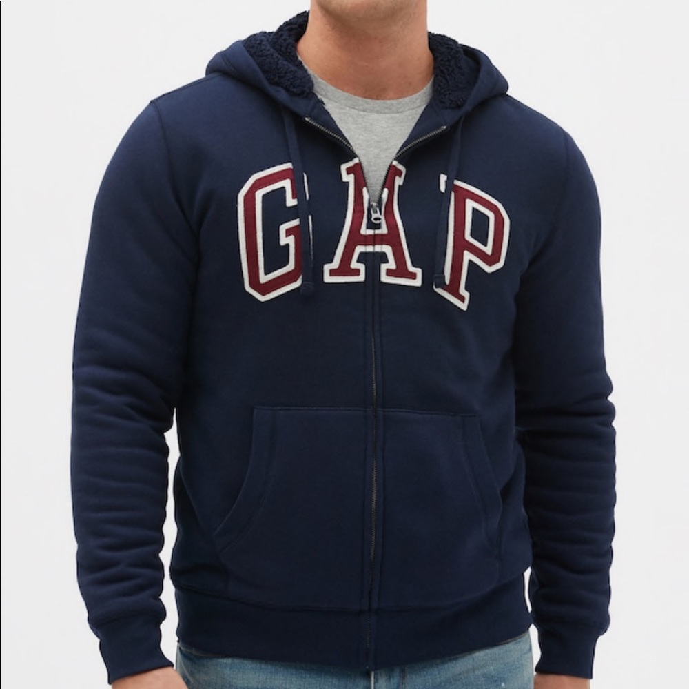 Gap Sherpa lined hoodie with logo in the front